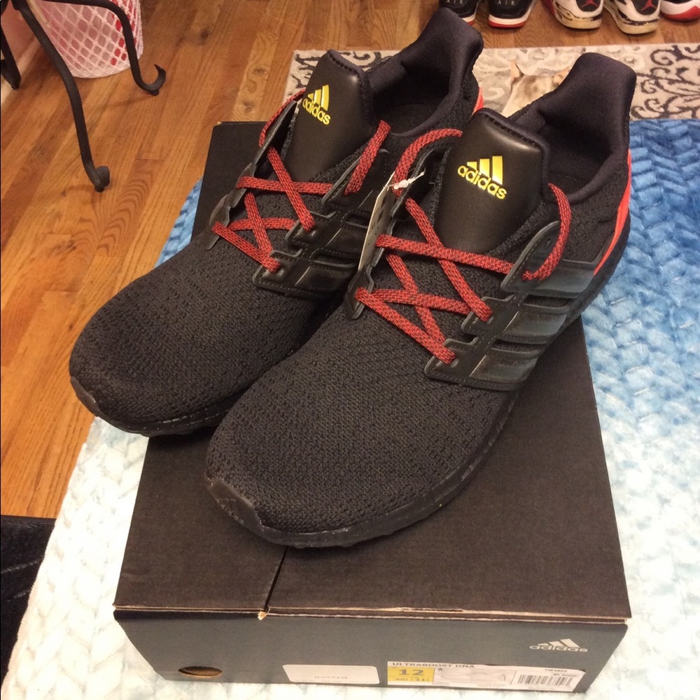 Adidas UltraBoost Dna